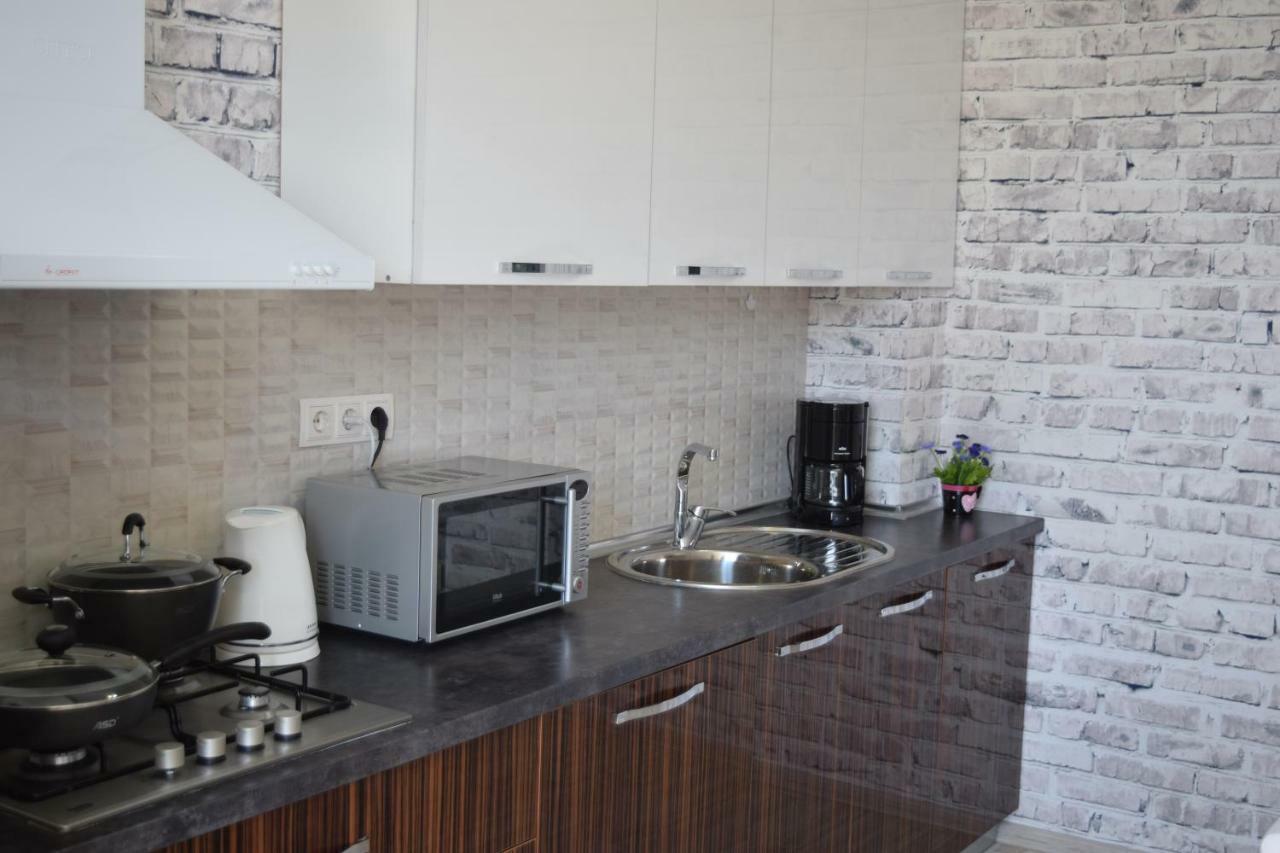 Apartment With Good View In The Center Bishkek Exterior photo